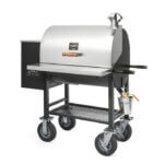 The Maverick 850 pellet smoker